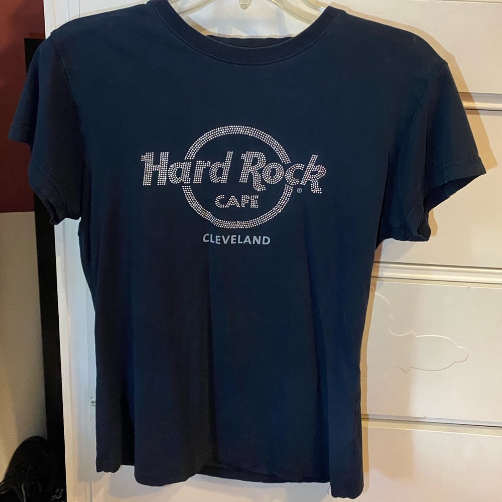 Hard rock T-shirt! Size small great condition!